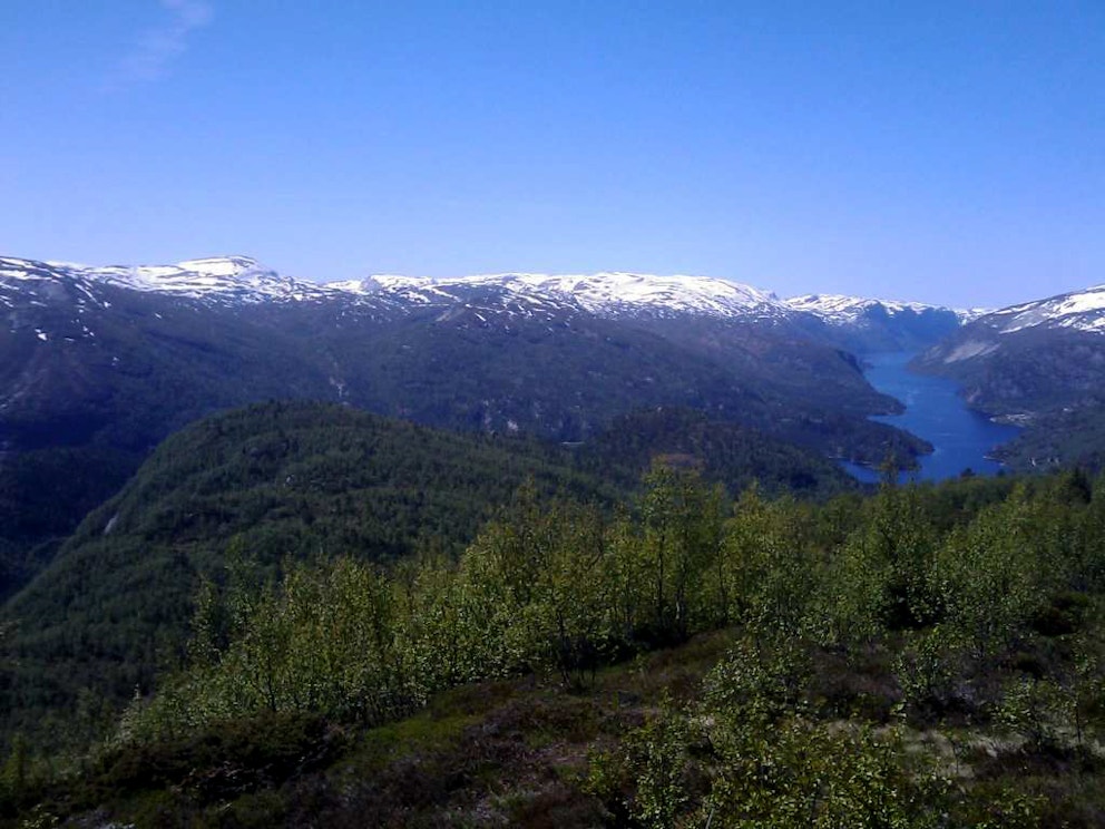 View WSW from shoulder Jarekollen